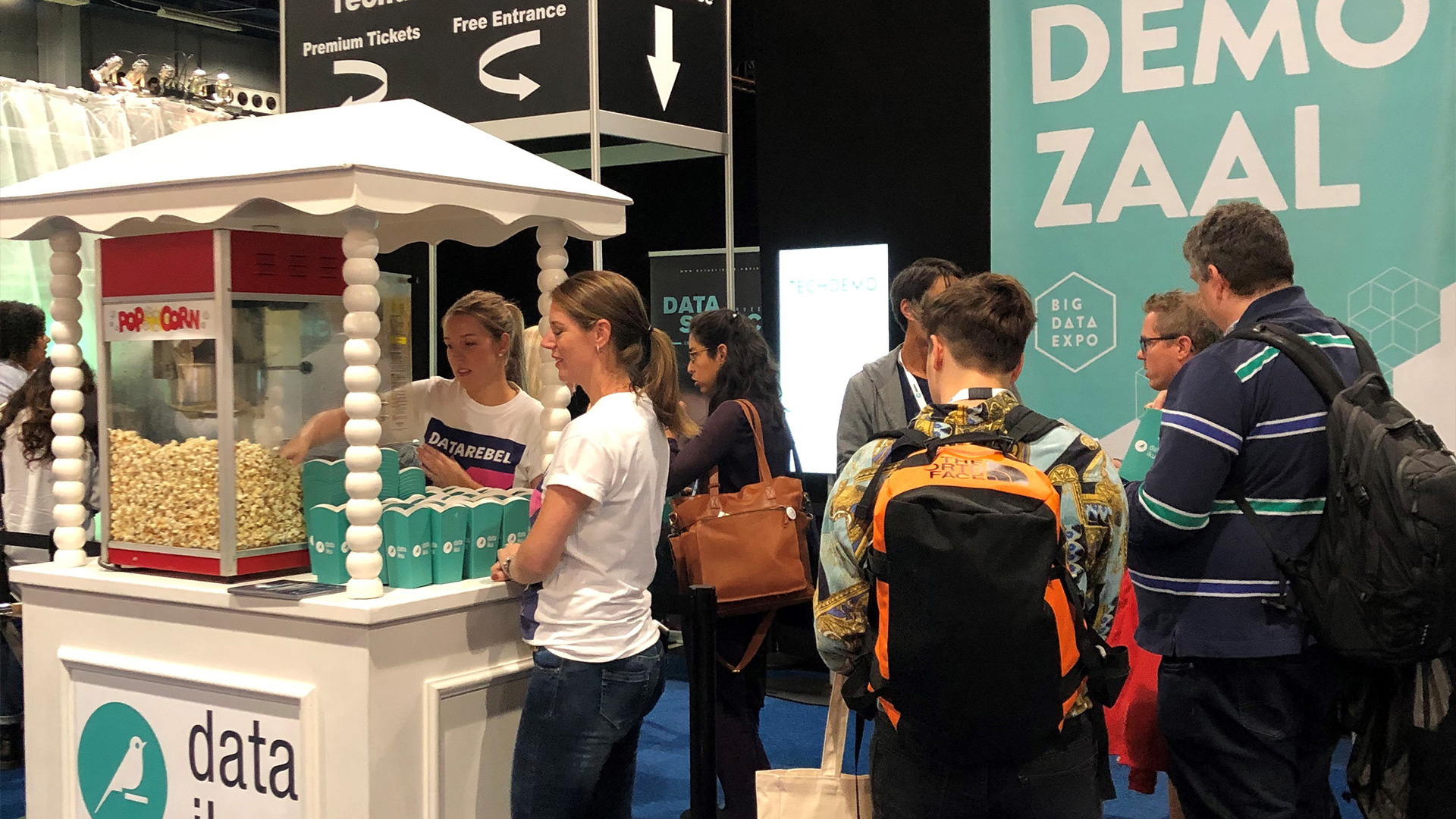 Branding event beursstand beurzen huisstijl creatieve campagne grafisch design website social - Dataiku door merkversterkend reclamebureau Activates uit Sassenheim Teylingen Bollenstreek