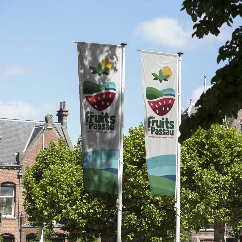 Branding logo huisstijl creatieve campagne beurs website social - design Les Fruits du Passau camping door merkversterkend reclamebureau Activates uit Sassenheim Teylingen Bollenstreek