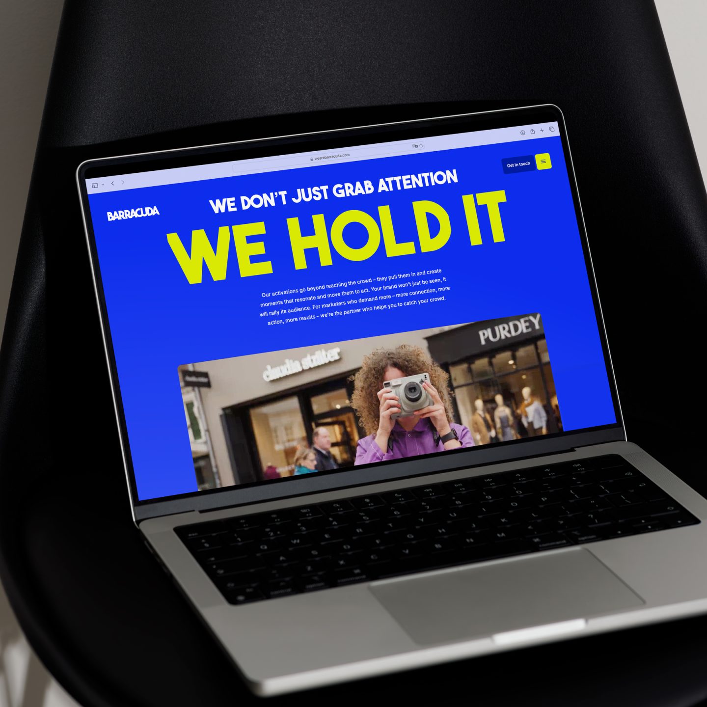 Propositie en campagne voor activatiebureau Barracuda uit Hoofddorp, Amsterdam. We Catch Your Crowd. Strategie, propositie, branding, grafisch ontwerp, vormgeving, website en logo-ontwikkeling door reclamebureau Activates uit Sassenheim Teylingen Bollenstreek